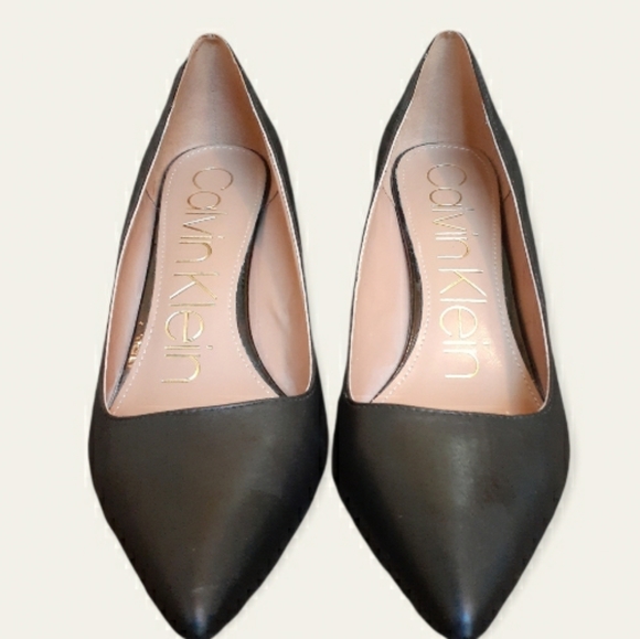 Carvin Klein Pointed Toe - Picture 2 of 6